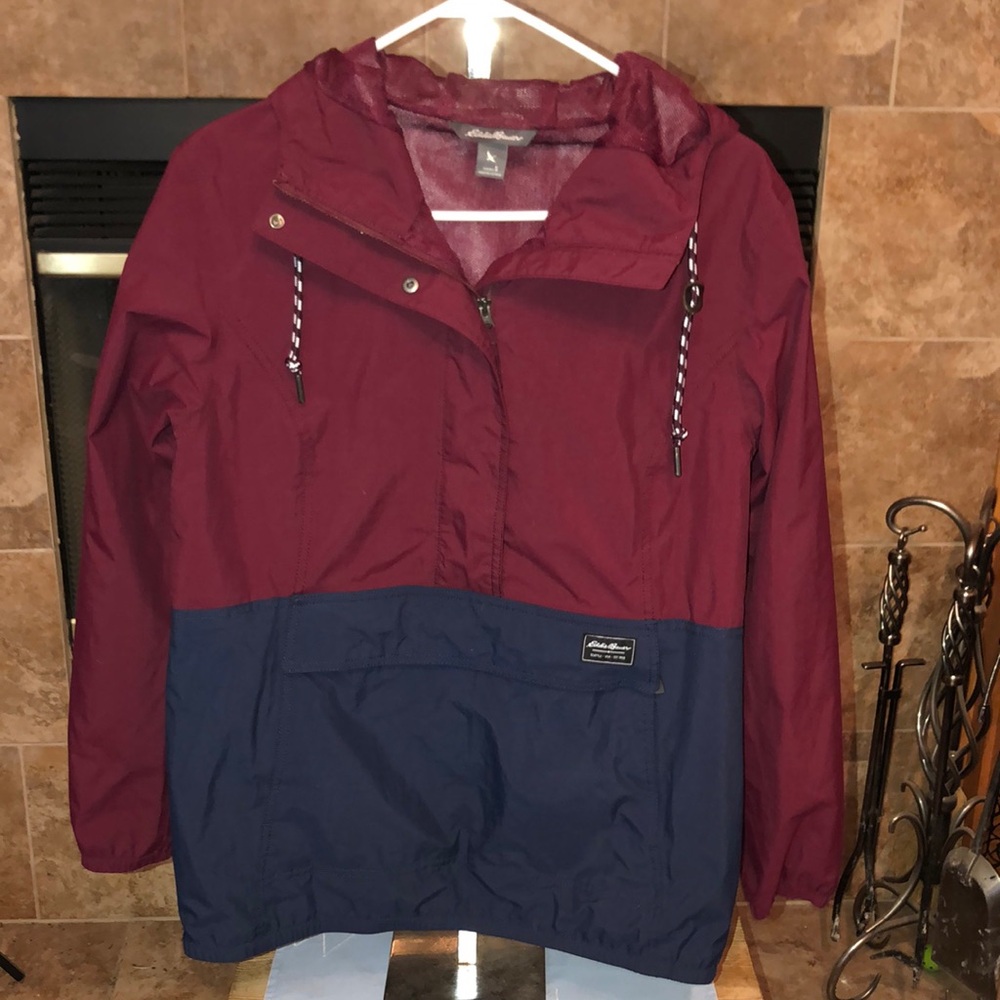 Eddie Bauer men’s size small half zip jacket